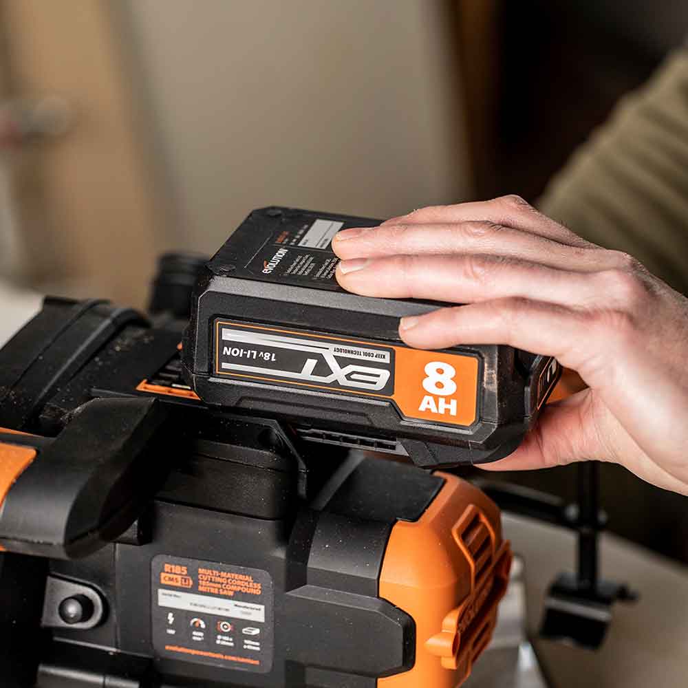 Evolution kabelloser R18BAT Li8 8Ah-Li-Ion-Akku 18V EXT