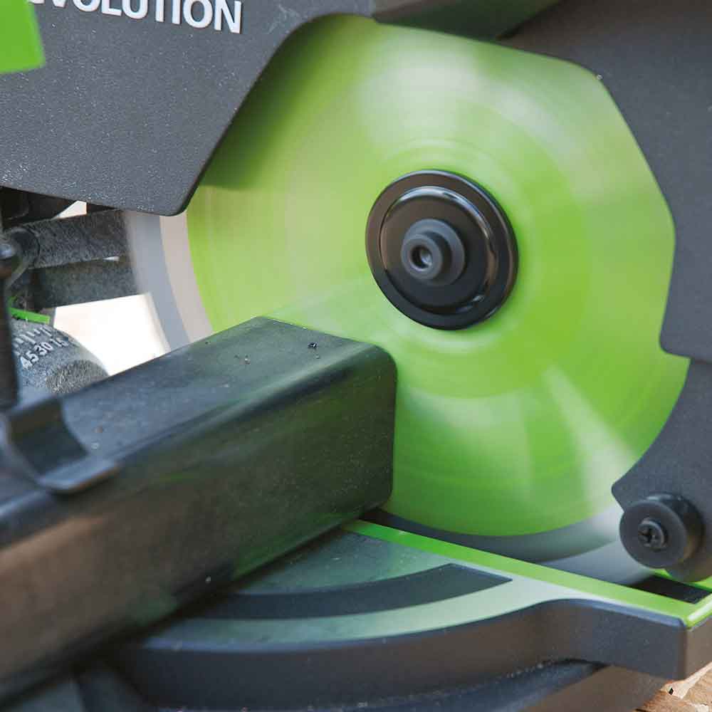 Evolution F210CMS 210mm Kapp- und Gehrungssäge mit TCT-Multi-Material-Sägeblatt